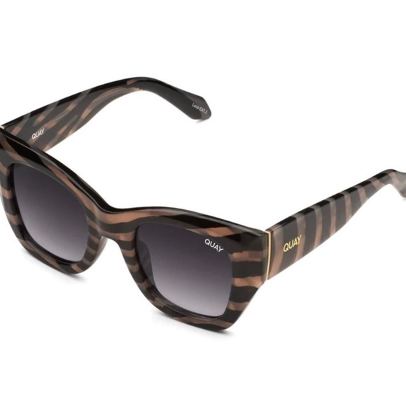 NWT QUAY “After Hours Bevel Sunglasses” Zebra Stripe Frame Smoke Lens Sunglasses - Picture 5 of 7
